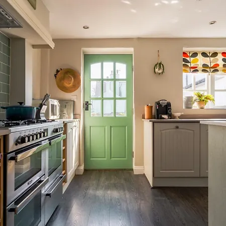 The Cottage - Characterful, Coastal Family Home With New Hot Tub Dawlish Exterior photo