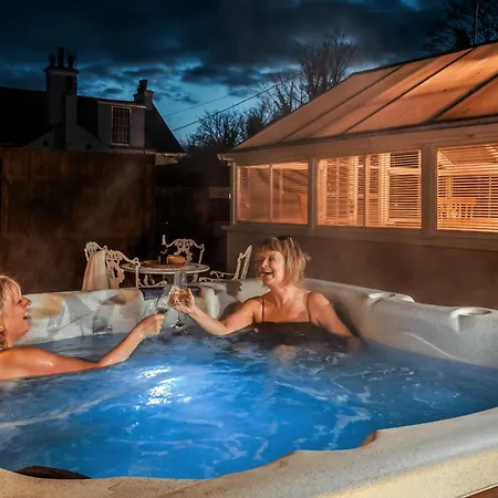The Cottage - Characterful, Coastal Family Home With New Hot Tub Dawlish Exterior photo