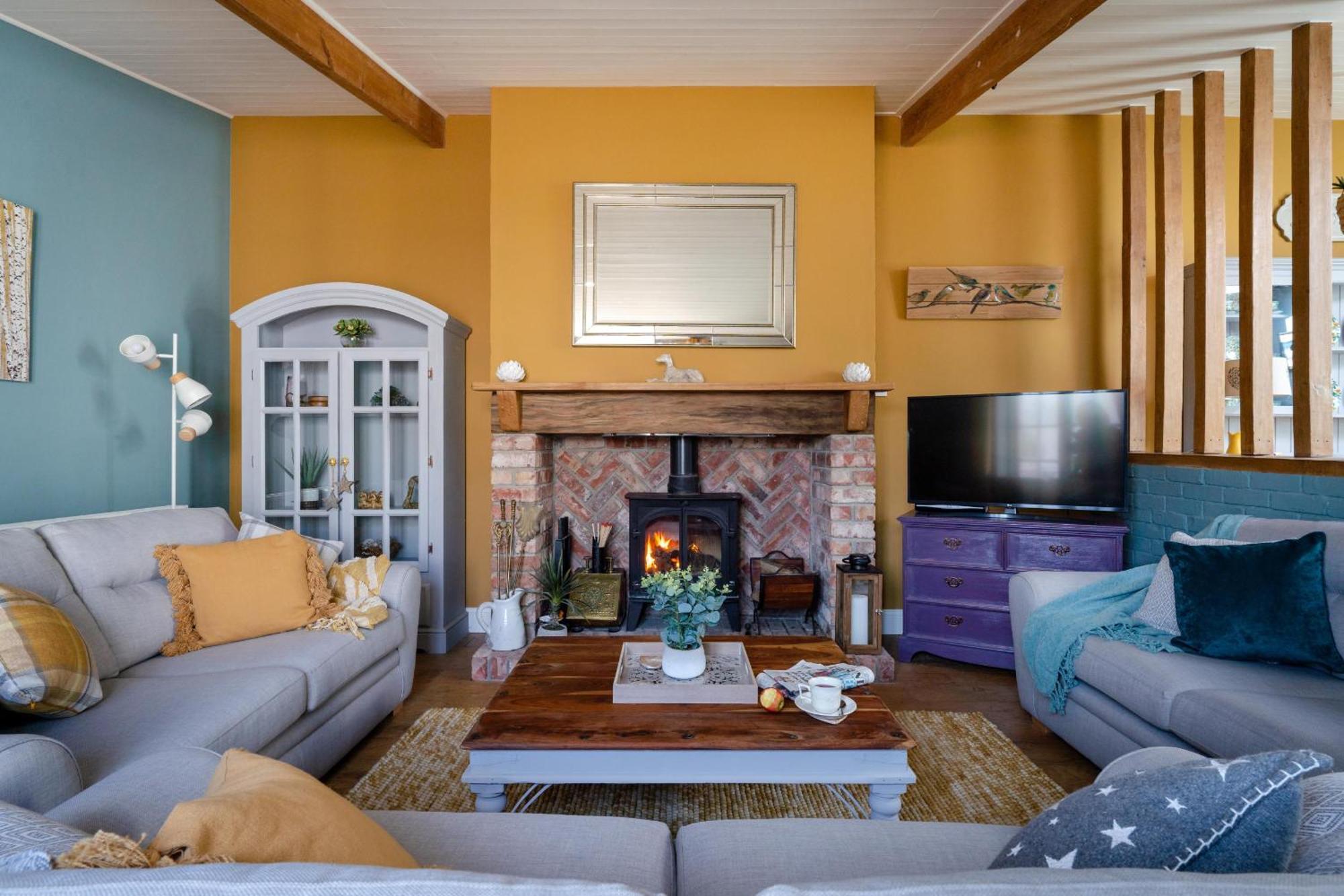 The - Characterful, Coastal Family With New Hot Tub