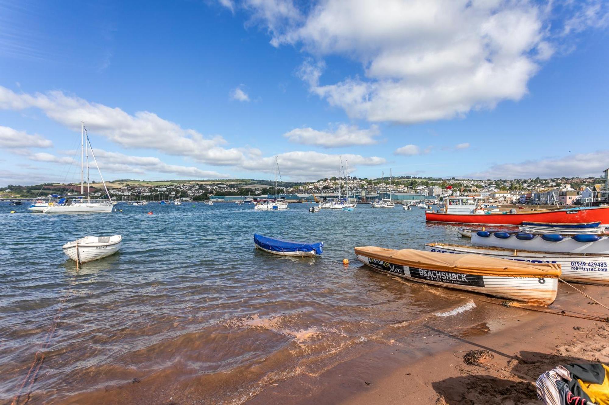 Holiday home The - Characterful, Coastal Family With New Hot Tub *