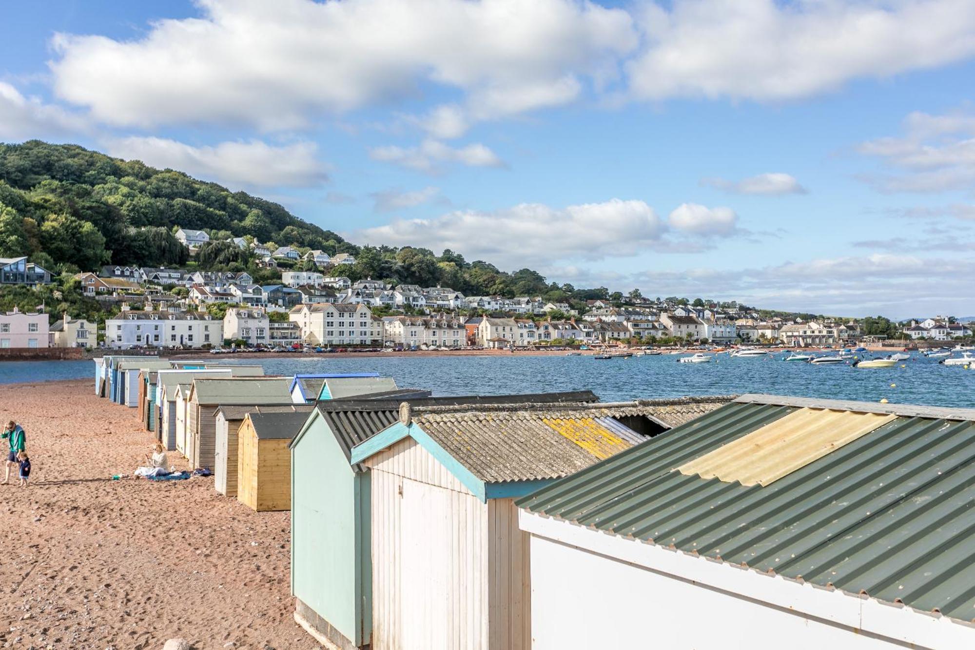 Holiday home The - Characterful, Coastal Family With New Hot Tub *
